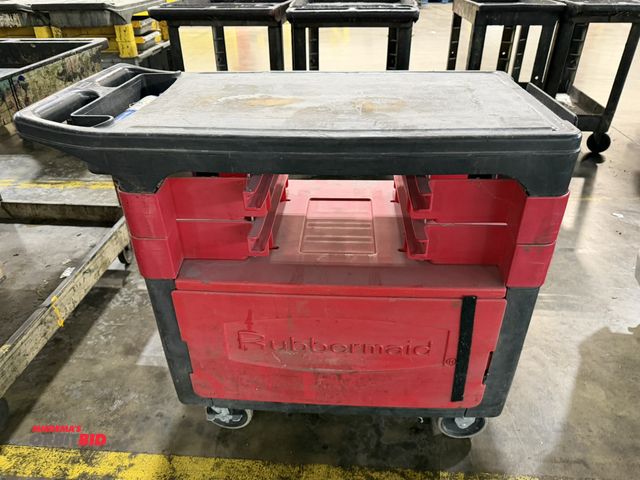Lot 1-5326 - (1) Rubbermaid 36" length x 32" height x 19" depth rolling tool cart with lower storage and drawer s...