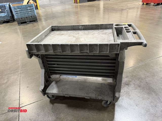 Lot 1-5384 - (1) Akro-Mils, approx. 44" length x 35" height x 24" depth, 400 lb. capacity resin cart with detacha...