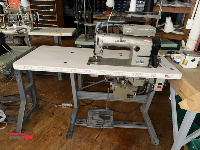Lot 1-4660 - (1) Juki, model DDL-555-5, commercial sewing machine, S/N P91158, Juki power table, single &amp; 3 p...