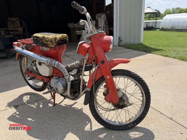 Lot 1-8115 - Honda Trail 90 (1) motorcycle, chain drive, air cooled, for parts or restoration.