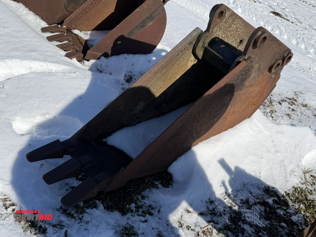 Lot 1-11573 - (1) 3-tine excavator bucket, approx. 11.5" wide x 36" deep, inside to inside of attachment bracket i...