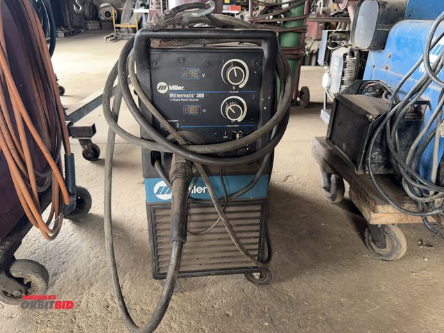 Lot 1-18124 - (1) Miller, Millermatic 300, 3 phase MIG welder power source with Tweco MIG gun (no tank).
