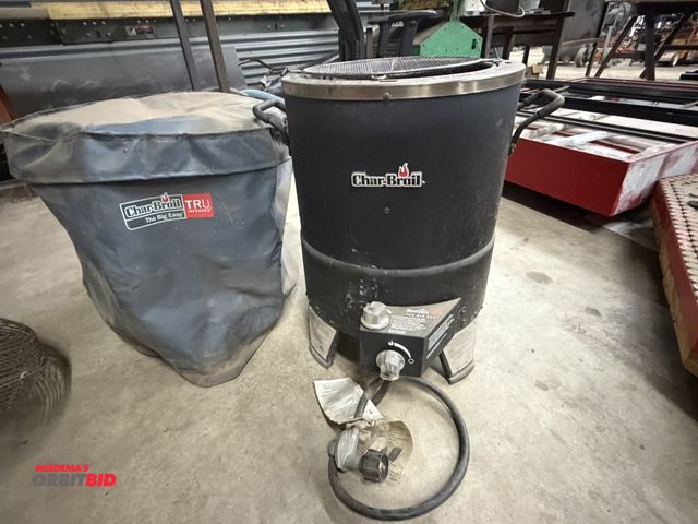 Lot 1-1481 - (1) Charbroil "The Big Easy" Tru Infrared propane powered turkey fryer, working condition unknown, u...