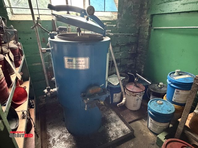 Lot 1-18811 - (1) Progressive Recovery, Inc., model SC, solvent distillation system, unit needs new filter and pos...