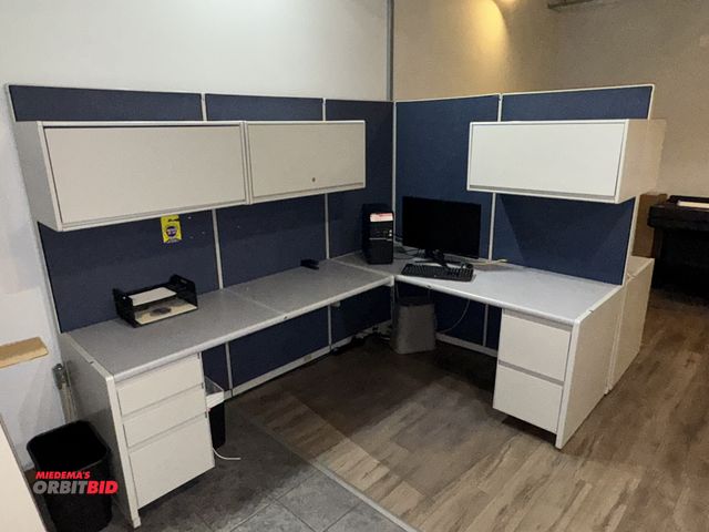 Lot 1-19581 - Lot of (2) approx. 18' length x 75" height x 72" depth 2-section work stations, each with desk retur...