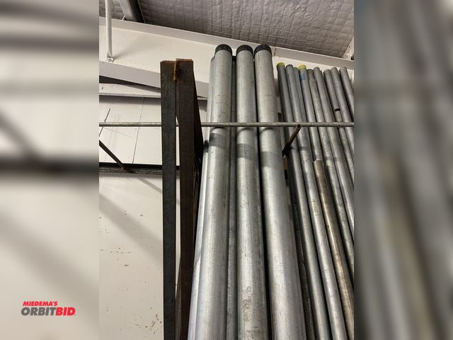 Lot 1-6158 - Lot of (7) 3.5" x 10' sticks of rigid conduit.