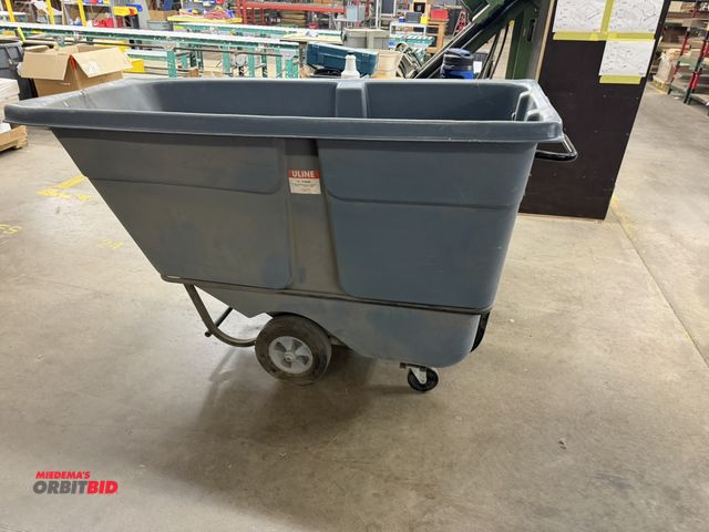 Lot 1-17480 - (1) Uline 1 cubic yard tilting product cart.