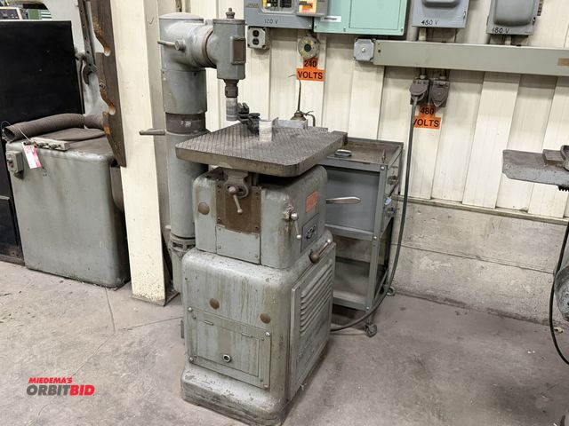 Lot 1-805 - (1) Boyar-Schultz #2 Profile Grinder, max. diameter 2", 440V, 3 phase, 1 HP, S/N 3163, includes 2-dr...