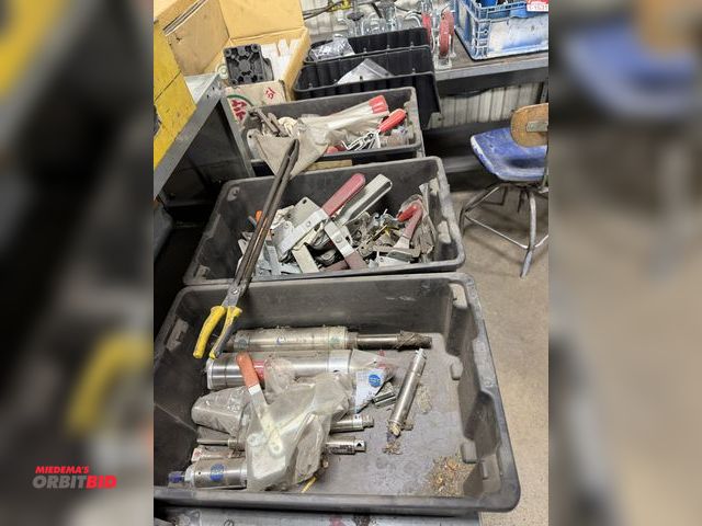 Lot 1-15320 - Contents of table, includes lot of Destaco clamps, Bimbo air cylinders, pneumatic power cylinder (bo...