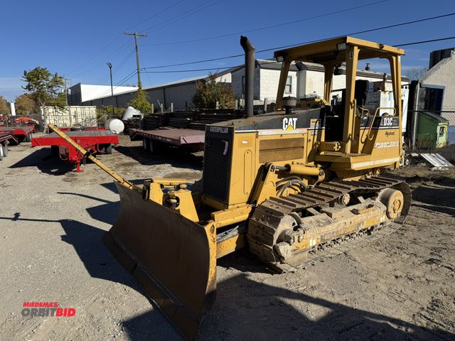 Lot 1-18279 - (1) Cat D3CXL Series III, crawler dozer, Pin #4TS01295, open station, ROPS canopy, joystick controls...