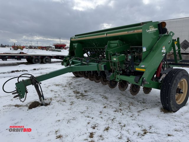 Lot 1-11721 - (1) Great Plains, model 1206NT-1975, 19-hole drill, Product ID #GP-D1166A.