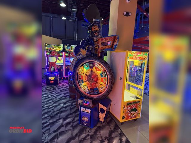 Lot 1-11222 - (1) Ice, model VW1100X, Treasure Quest arcade game, 120V, S/N VW-20698, electronic style payment, ti...