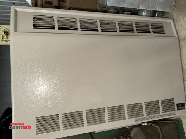 Lot 1-1561 - (1) Empire propane powered wall mount furnace, no other info available, unit is approx. 37" width x ...
