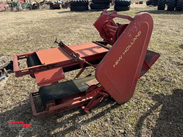 Lot 1-11807 - (1) New Holland, model 54A, small bale hay baler with 12" wide rubber belt, pulley operated, for par...