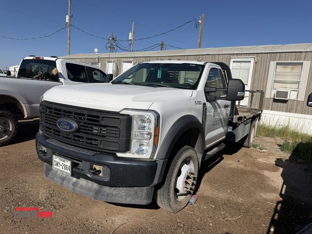 Lot 1-18124 - 2017 Ford F550 SD XL Flatbed Truck