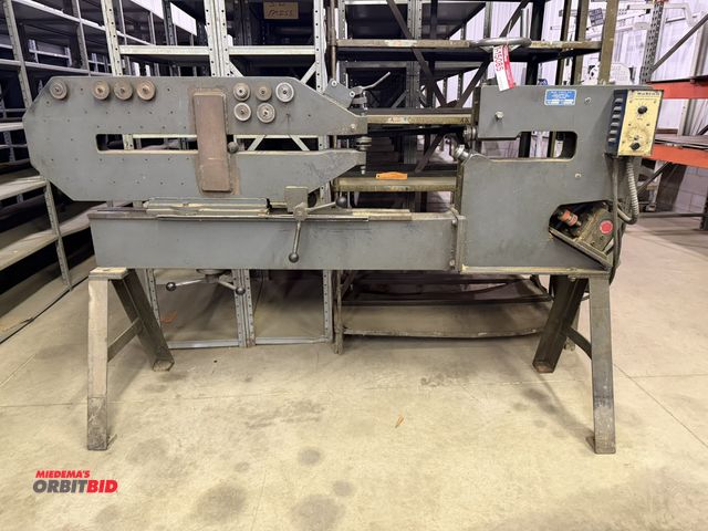 Lot 1-15085 - 0 (1) 1978 May Tool Company, model MTC-52H, circle shear, S/N 0111, with 0-350 RP spindle speed, Sab...