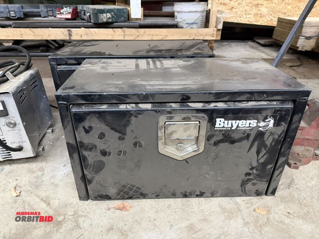 Lot 1-1363 - Set of (2) Buyers 24" width x 14" height x 12" depth vehicle tool boxes, both with keys (1 needs doo...