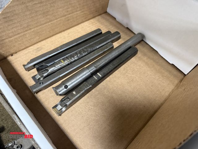 Lot 1-6313 - Lot of (6) assorted boring bars, specialized insert bars, and more.
