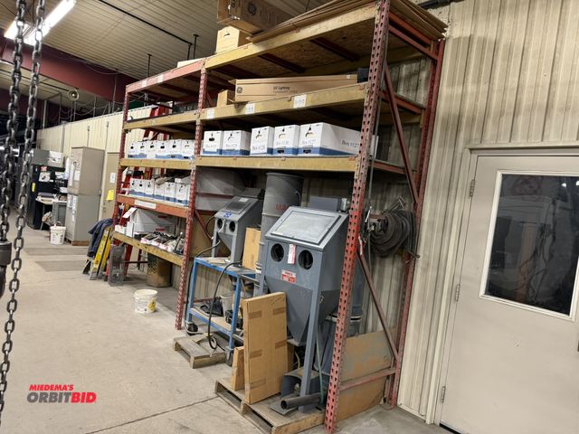 Lot 1-2076 - NOTE:  Winning bidder must make special arrangements with site manager for removal. Lot of Teardrop ...