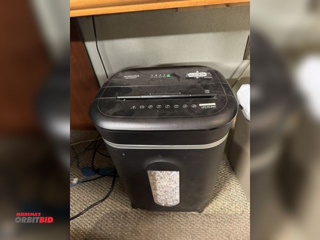 Lot 1-4602 - (1) Aurora AU1800XA paper shredder.