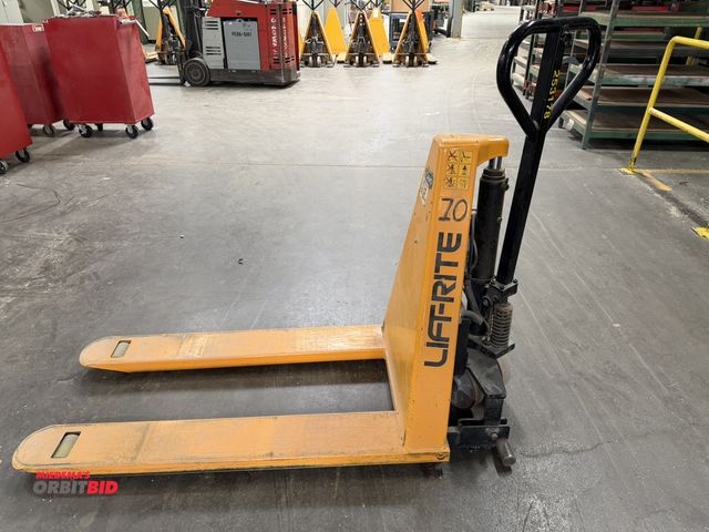 Lot 1-16924 - (1) Lift-Rite ERGO 3000 Nomic electric pallet jack, 48" forks, 26.5" from outside to outside, intern...