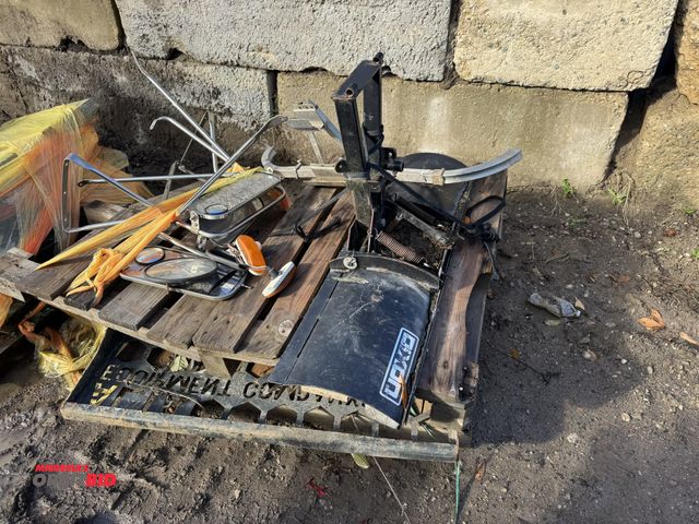 Lot 1-16005 - Skid of assorted items, includes (1) Vixen 48" ATV plow, assorted truck mirrors, (1) aluminum ladder...