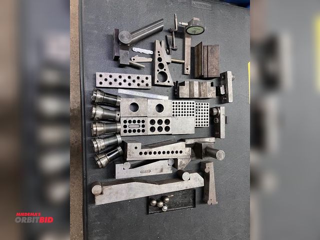 Lot 1-3597 - Misc Machinist Equipment