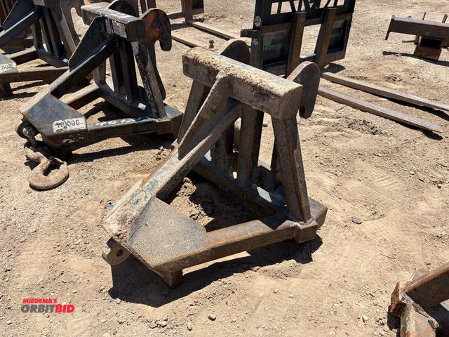 Lot 1-18269 - (1) Star Industrial Universal forklift / telehandler truss boom, 10000 # max load capacity