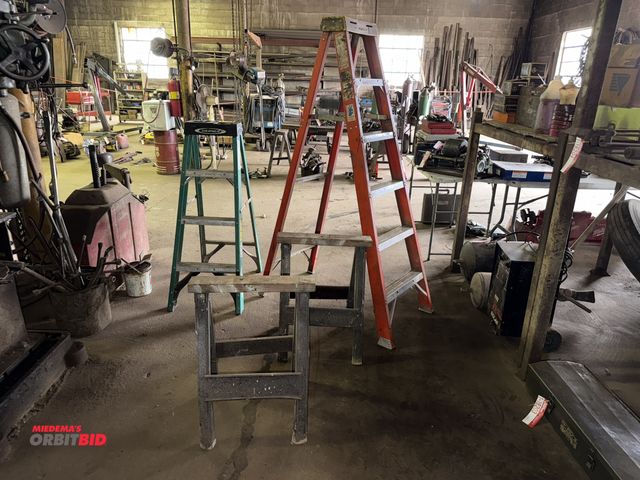 Lot 1-18208 - Lot including (1) Werner 4' fiberglass and aluminum step ladder, and (1) Werner 6' fiberglass and al...