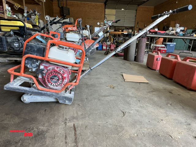 Lot 1-14110 - (1) Husqvarna Soff-Cut 150 portable, walk-behind 6" gas powered concrete saw with Honda GX160 gas en...