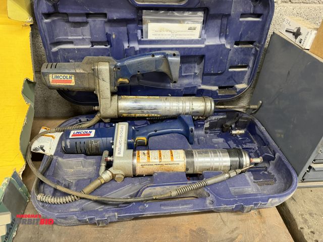 Lot 1-17117 - Lot of (2) Lincoln, model 1200, power luber, does not include batteries or chargers, grease guns onl...