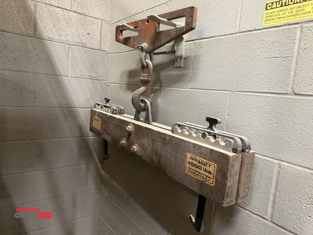 Lot 1-16665 - (1) 4000 lb. capacity battery lifting jig.