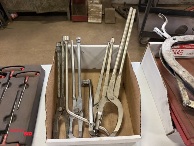 Lot 1-18446 - (1) set of Snap-On ring plier tools.