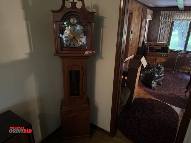 Lot 1-3114 - (1) Danekas grandfather clock