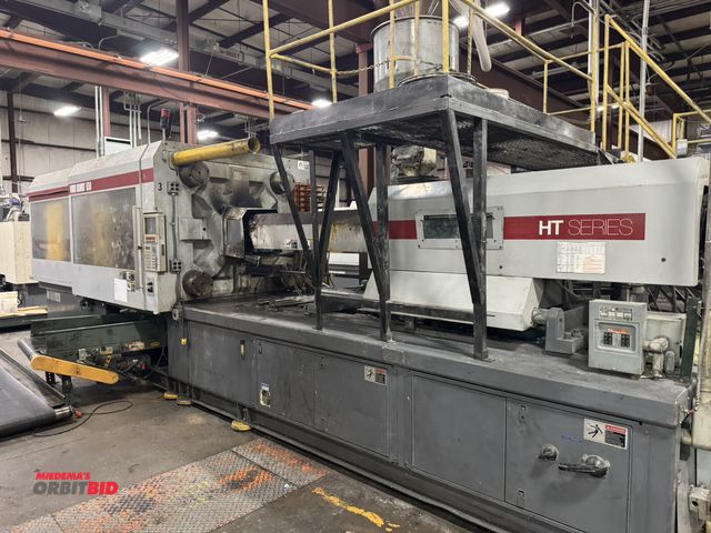 Lot 1-2521 - (1) 1996 Van Dorn, model 650-HT-125 plastic injection molding machine, 650-ton capacity, X 125 oz. s...