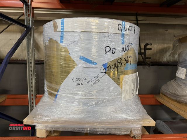 Lot 1-18709 - (1) 24" wide roll of anodized aluminum. .012" thickness, 1070 lbs.