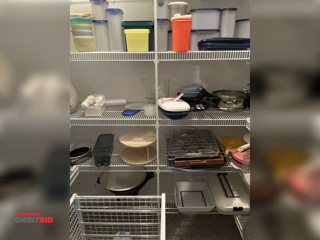Lot 1-19318 - Contents of items in pantry area includes various pots, pans, trays, kitchen, utensils, plastic stor...
