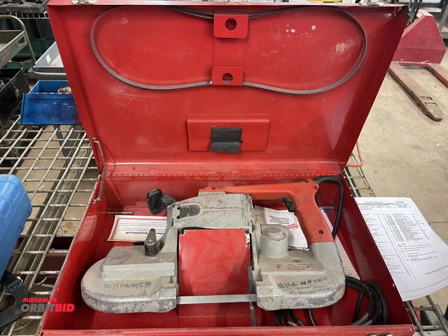Lot 1-6234 - (1) Milwaukee heavy duty deep cut band saw.