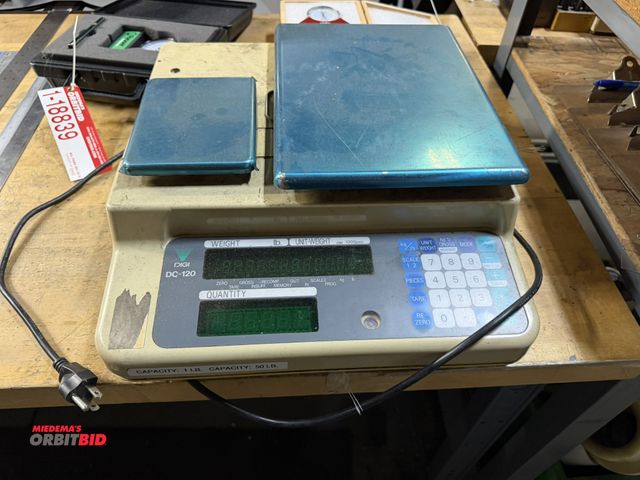 Lot 1-18841 - (1) Digi, model DC120, digital table top scale, 50 lb. capacity.