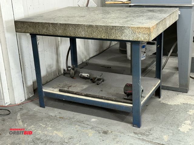 Lot 1-17759 - (1) 48" width x 4.25" height x 36" depth granite surface plate with 41" width x 30.5" height x 27" d...