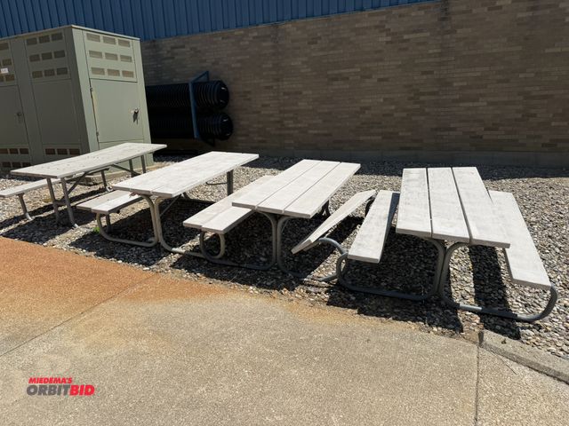 Lot 1-13115 - (4) 6' picnic tables with plastic tops, (1 has broken weld on seat).