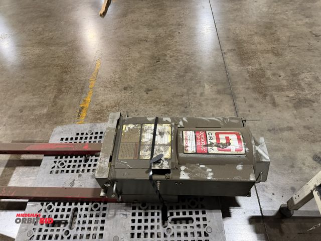 Lot 1-5613 - (1) Gray, model QP-100, Quickpac unit, working condition unknown, unknown if complete.