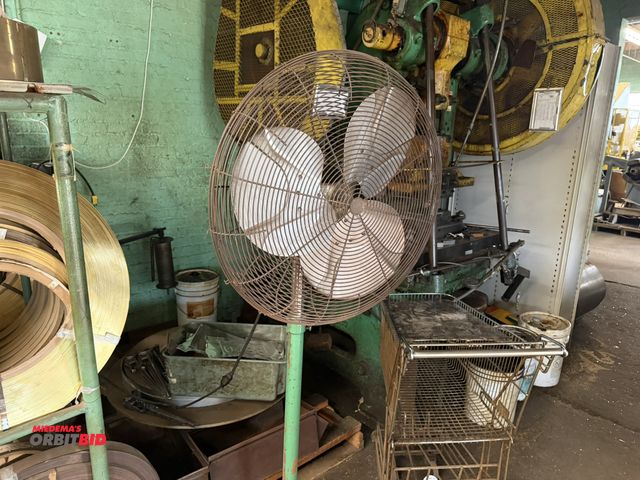 Lot 1-18666 - (1) make and model unknown 120V, single phase, adjustable height, free-standing shop floor fan with ...