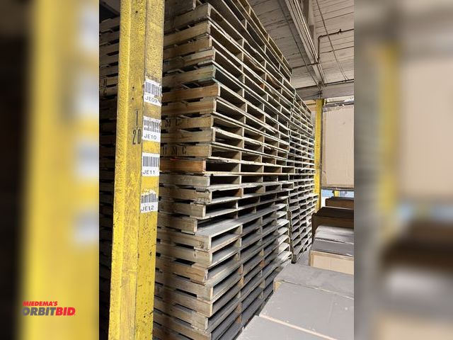 Lot 1-17540 - Lot of approx. (150) 92" long x 33" wood pallets.