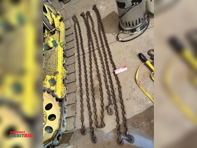 Lot 1-3287 - (3) Assorted link chains