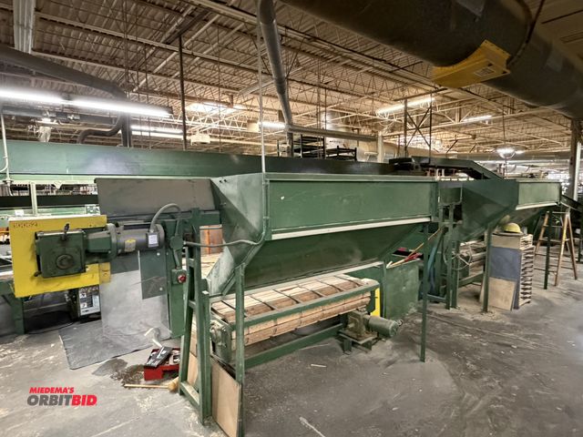 Lot 1-17135 - Lot of (2) Diehl Machines Offline rip saws, (2) end feed slat conveyors, scrap feed and return conve...