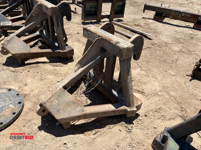 Lot 1-18268 - (1) Star Industrial Universal forklift / telehandler truss boom, 10000 # max load capacity