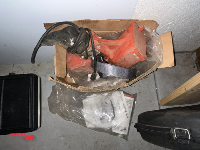 Lot 1-17838 - (1) Quick Point Motor Gun, with 120V drill, and manual, unknown if unit is complete, no other info a...