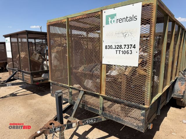 Lot 1-18361 - 2013 Assembled Trash Trailer