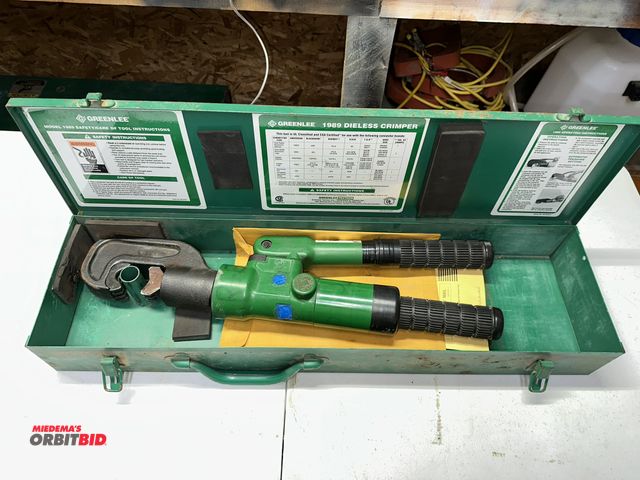 Lot 1-4112 - (1) Greenlee, model 1989, dieless crimper with steel case.